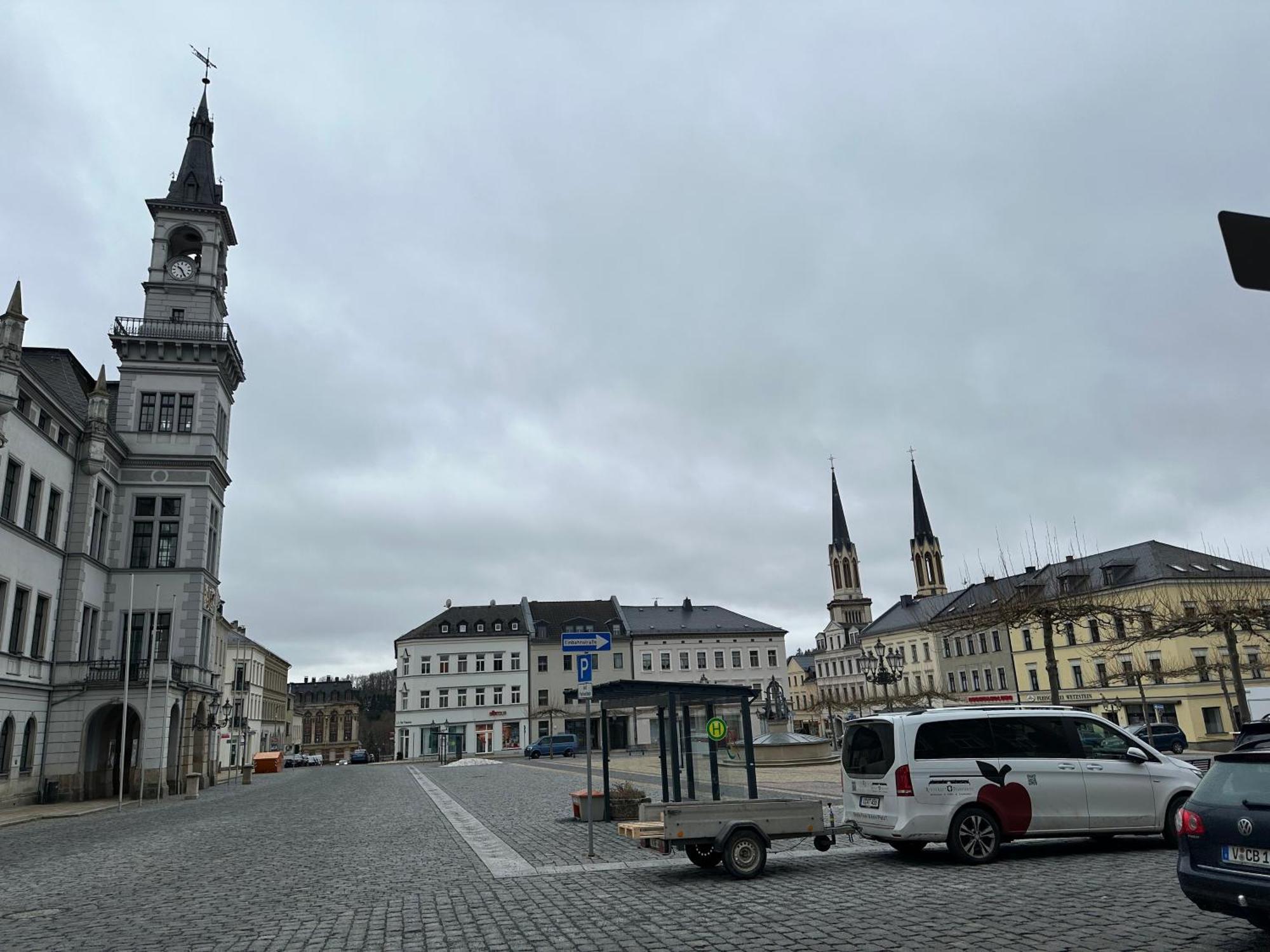 Ein Zimmer Wohnung Am Markt Oelsnitz  Exterior foto